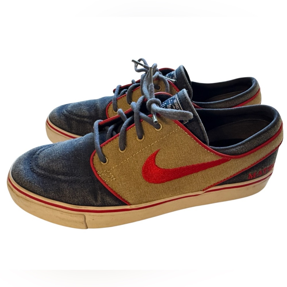 Nike SB Stefan Janoski Skatebaording Men's 8 Red Blue Tan Canvas Skate Shoes